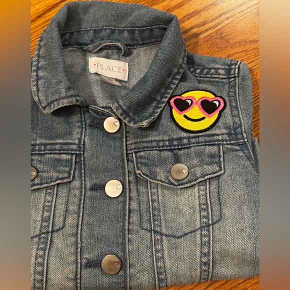 Place - Patch Denim Jacket - Picture 13 of 14
